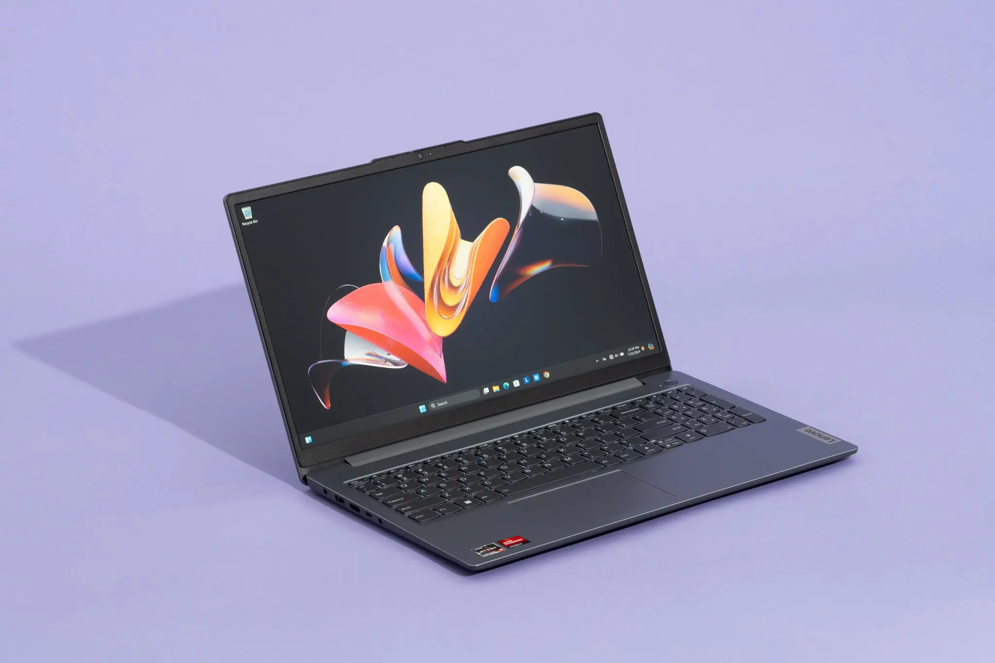 لپ تاپ استوک چیست